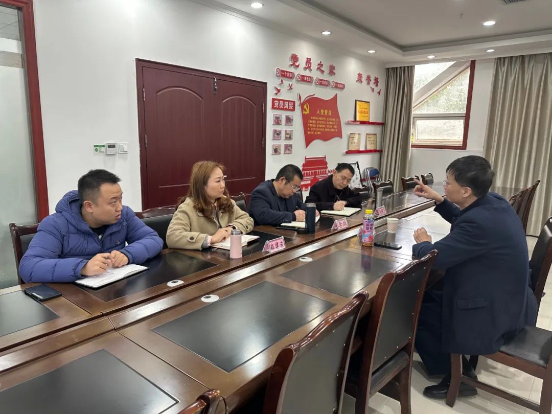 以科技創(chuàng)新，培育壯大企業(yè)實(shí)力——國(guó)民技術(shù)副總經(jīng)理關(guān)仕源蒞臨綿州通公司指導(dǎo)工作(圖2)